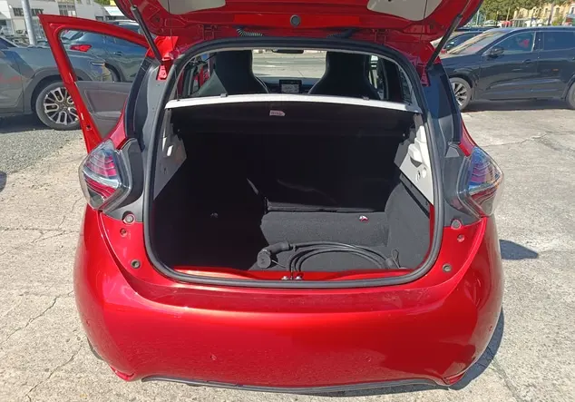 Angebotsdetails Renault Zoe dezir-rot metallic