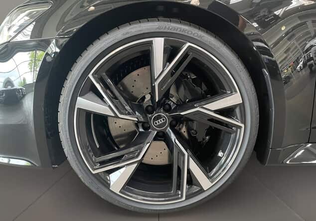 Angebotsdetails Audi RS 6 Avant 4.0 TFSI ++sofort verfügbar++ Mythosschwarz