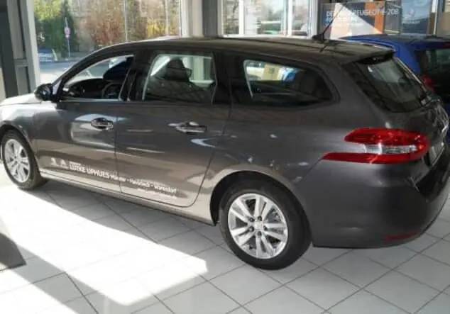 Angebotsdetails Peugeot 308 PLATINIUM-GRAU