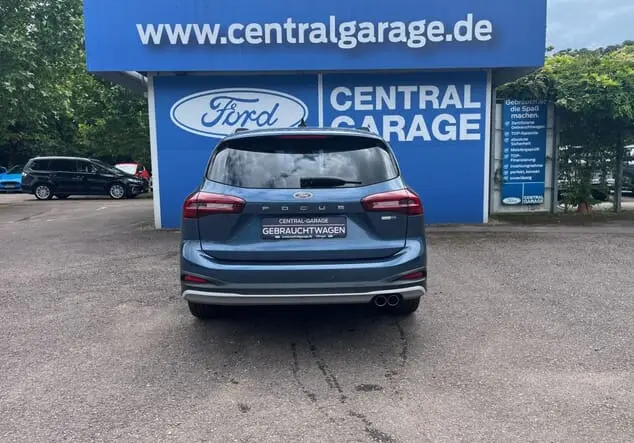 Angebotsdetails Ford Focus Chroma-Blau