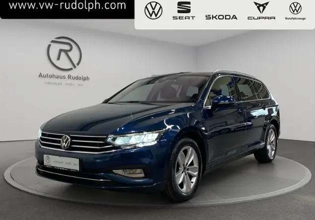 Angebotsdetails Volkswagen Passat Blau (Aquamarinblau Metallic)