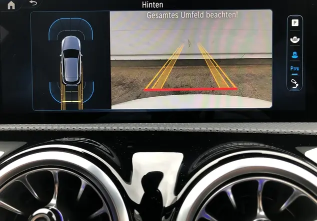 Angebotsdetails Mercedes-Benz A-Klasse Unilack polarweiß