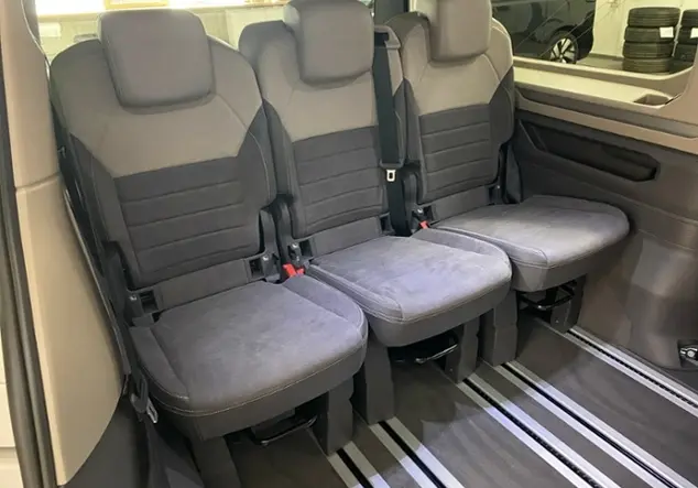 Angebotsdetails Volkswagen T7 Weià (Candy-Weià Deep Black Perleffekt)