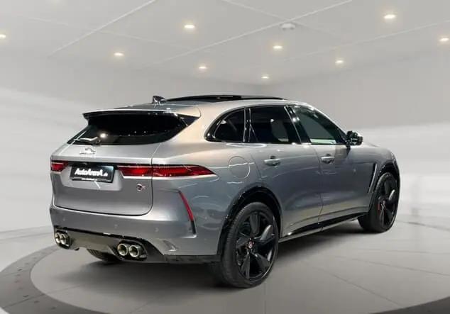 Angebotsdetails Jaguar F-Pace Eiger grey