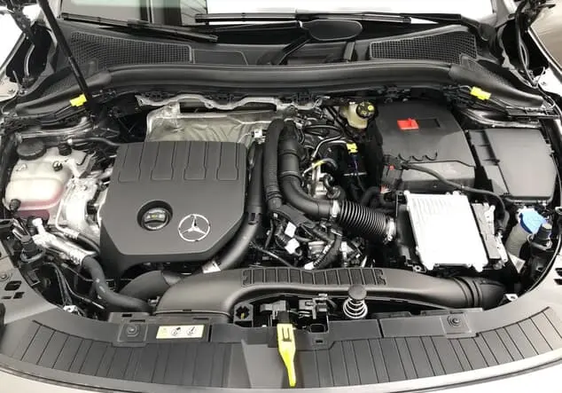 Angebotsdetails Mercedes-Benz GLA Mountaingrau