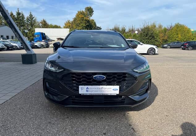 Angebotsdetails Ford Focus ST-Line X Grau