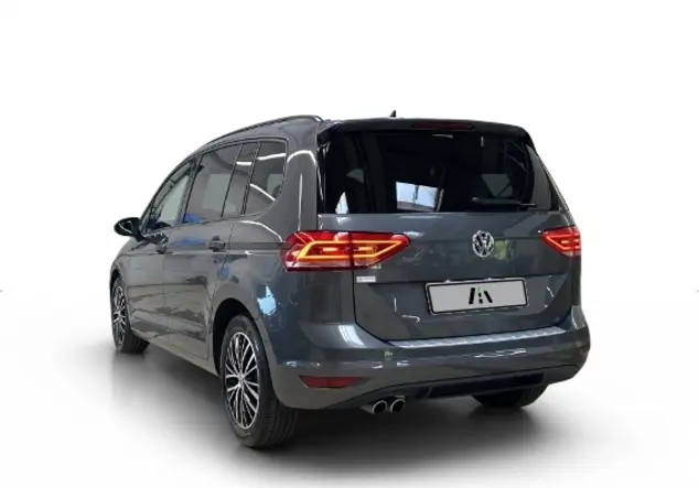 Angebotsdetails VW Touran 2.0 TDI Highline 'Black Style' Silver/Grey