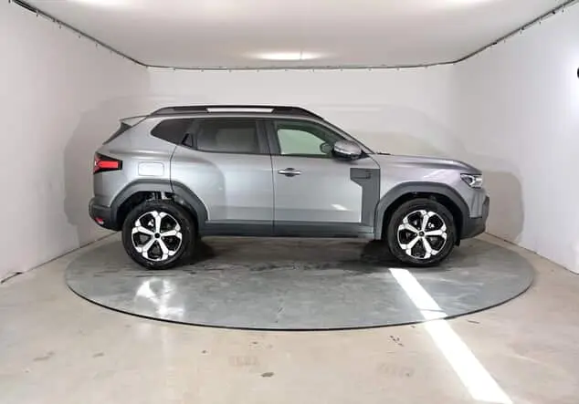 Angebotsdetails Dacia Duster Duster journey mild hybrid 96 kW (130 PS) 6-Gang Dolomit-Grau Metallic