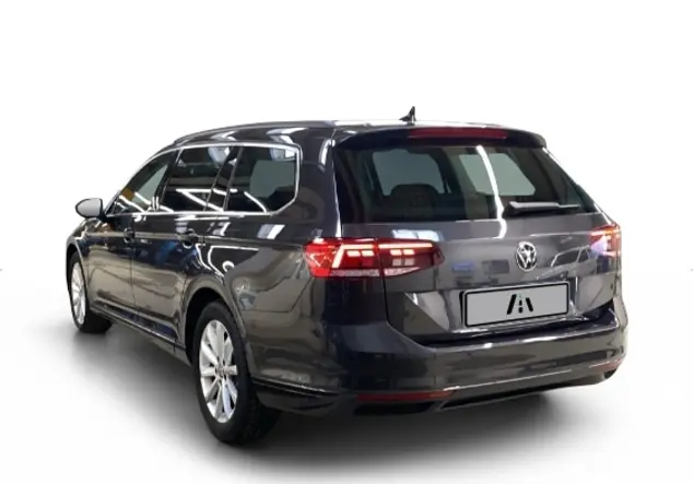 Angebotsdetails VW Passat Variant 1.5 TSI Business Silver/Grey