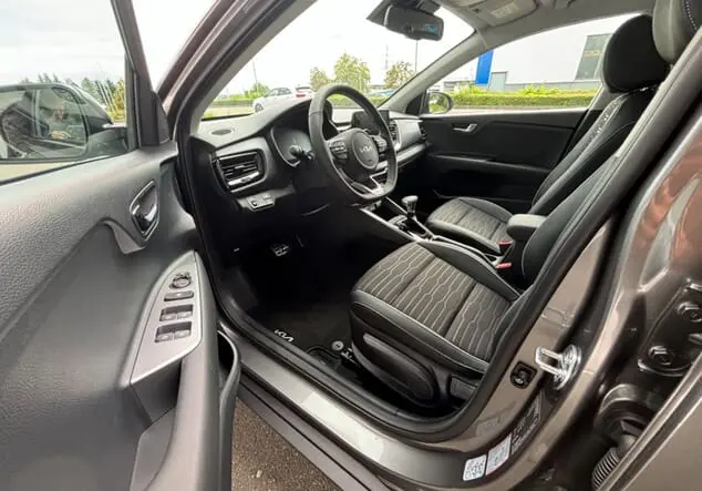 Angebotsdetails Kia Stonic Grau (Astrograu Metallic)