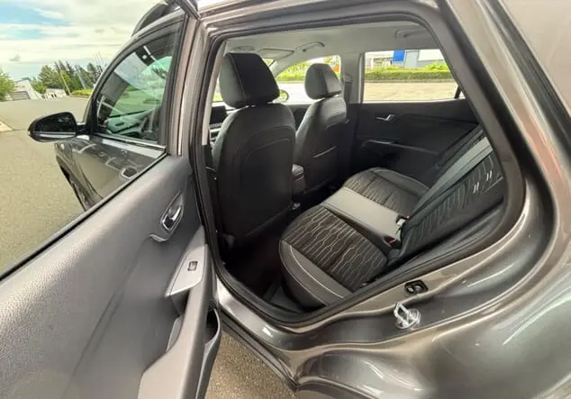 Angebotsdetails Kia Stonic Grau (Astrograu Metallic)