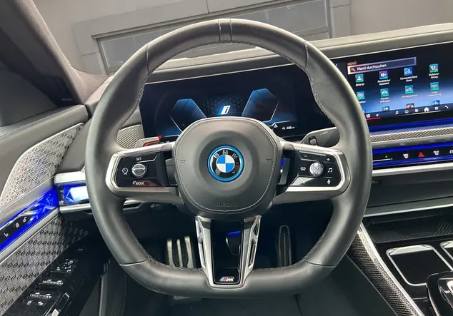 Angebotsdetails BMW i7 Mineralweiß Metallic
