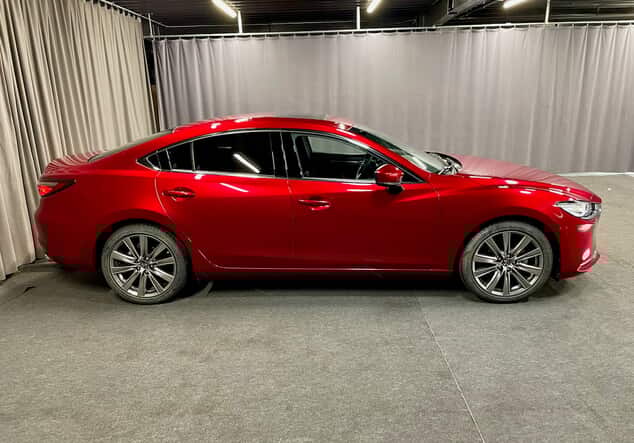 Angebotsdetails Mazda 6 184PS SPORTS-LINE-PLUS*MATRIX*BOSE*GSD Limousine rot