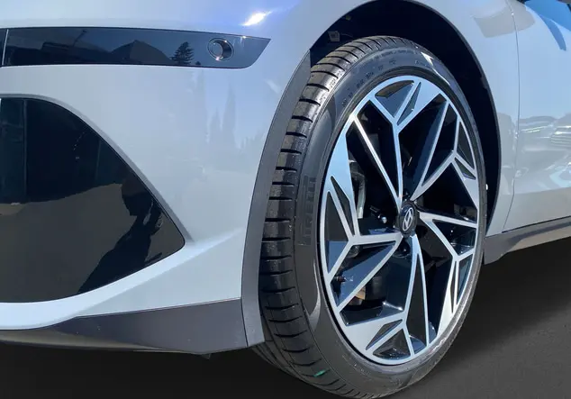 Angebotsdetails Hyundai IONIQ 6 Transmission Blue