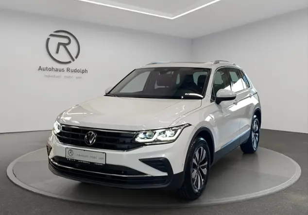 Angebotsdetails Volkswagen Tiguan 2.0 TDI Move / WeiÃ (Pure White)