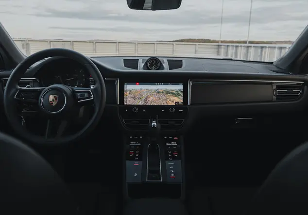 Angebotsdetails Porsche Macan vulkangraumetallic