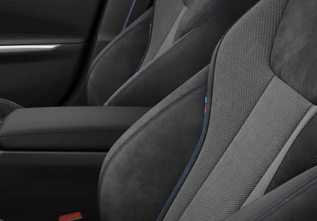 Angebotsdetails BMW 3er Touring 320d xDrive Touring Automatic Black Sapphire metallic
