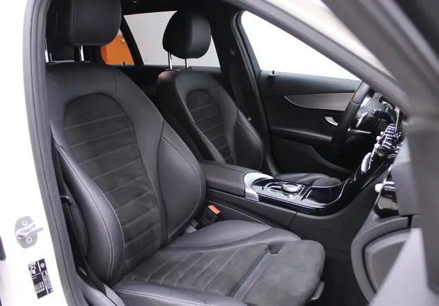 Angebotsdetails Mercedes-Benz C 220 d T-Modell AMG-Line White
