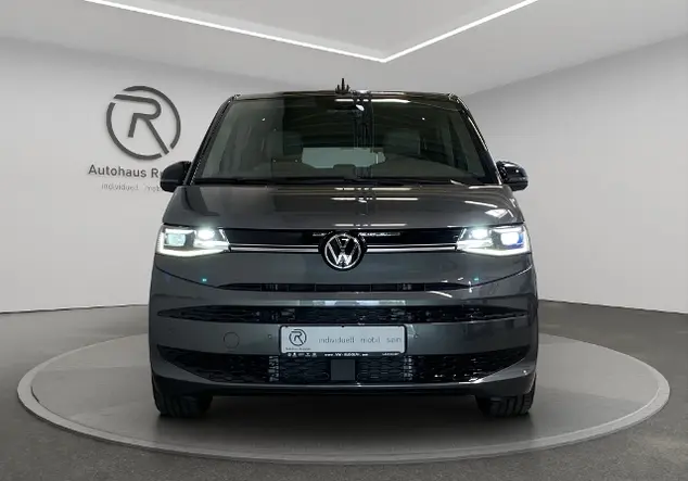 Angebotsdetails Volkswagen T7 Multivan 2.0 TDI 'Edition' lang / Grau (Indiumgrau Metallic/Deep Black Perleffekt)