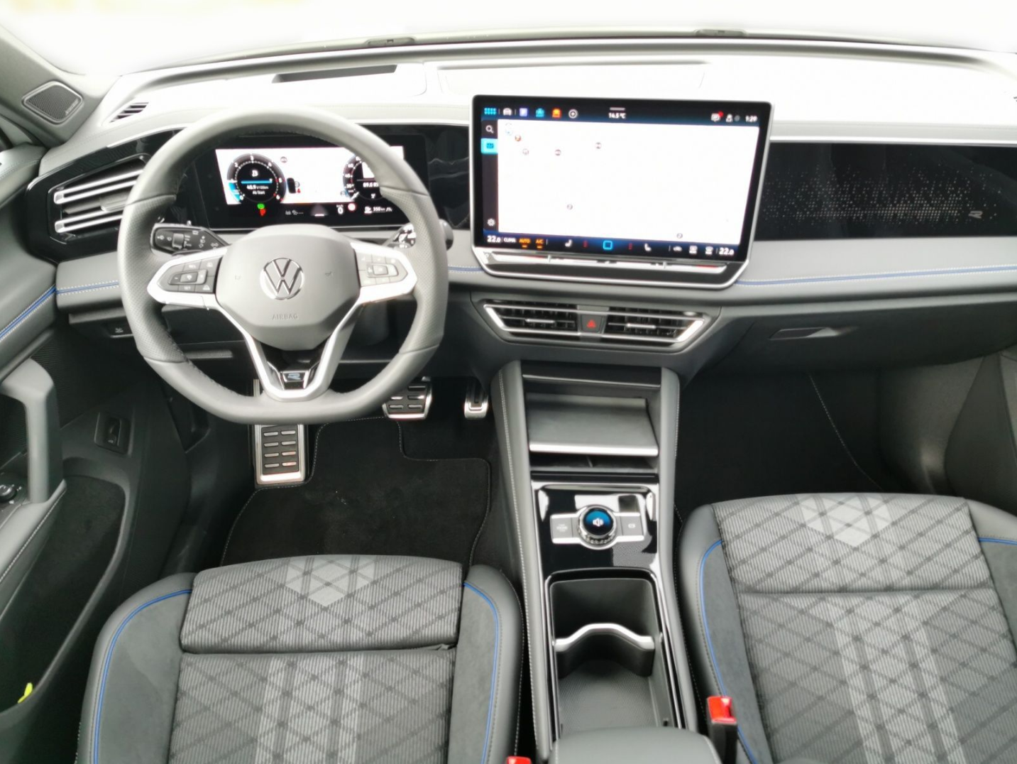 Angebotsdetails VW Tiguan R-Line 2.0 TDI 4Motion Weiß