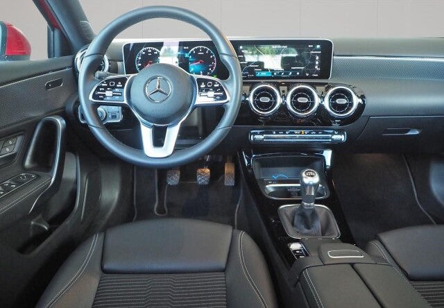 Angebotsdetails Mercedes-Benz A 200 Progressive Rot